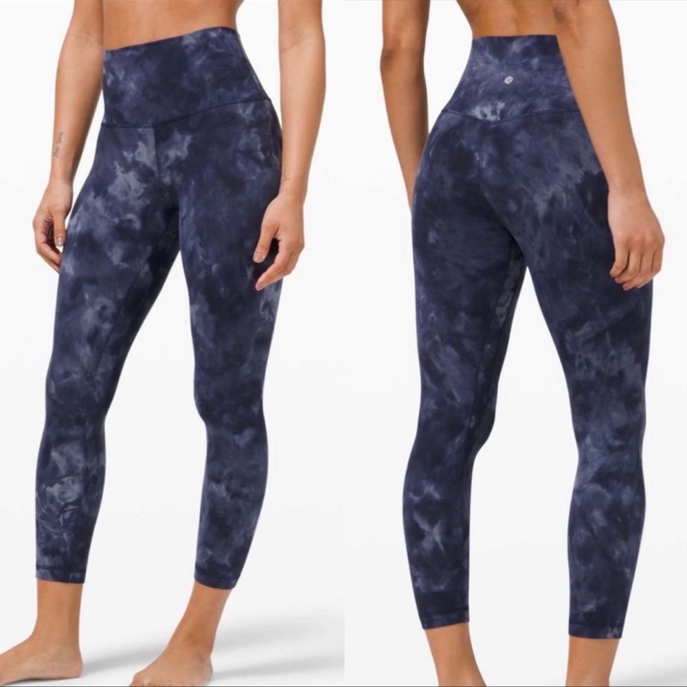 Lululemon Align Crop 23" *Diamond Dye
Diamond Dye Asphalt Grey True Navy
